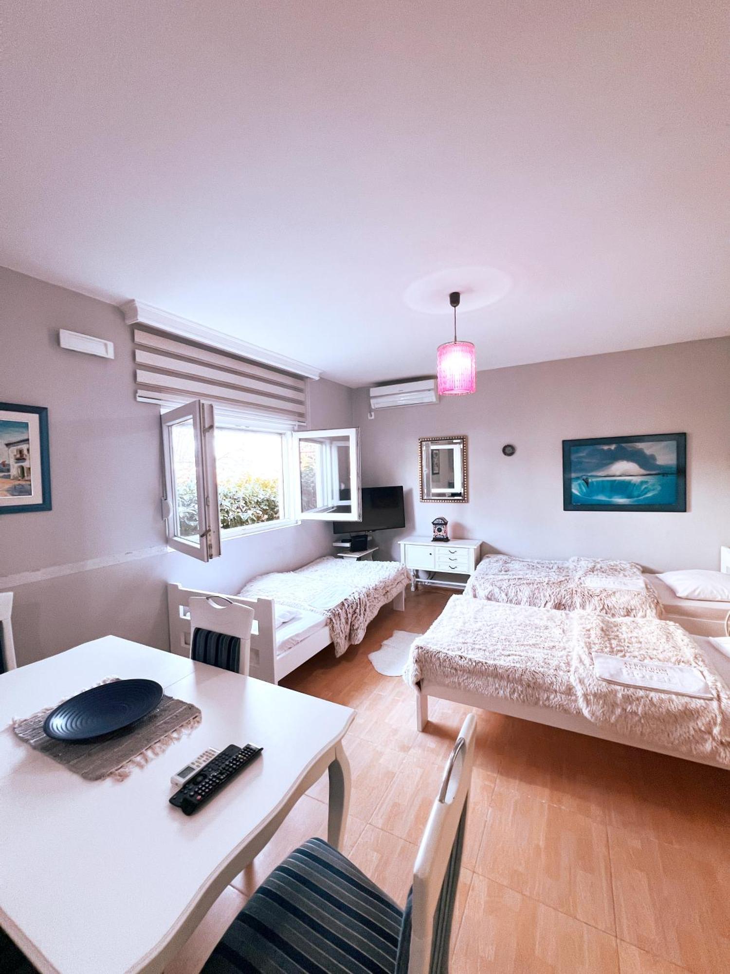 Apartments Aerodrom Podgorica Extérieur photo
